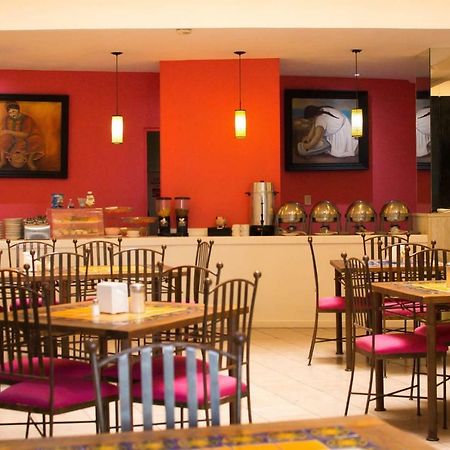 Hotel Real Azteca Boulevard Leon Ngoại thất bức ảnh