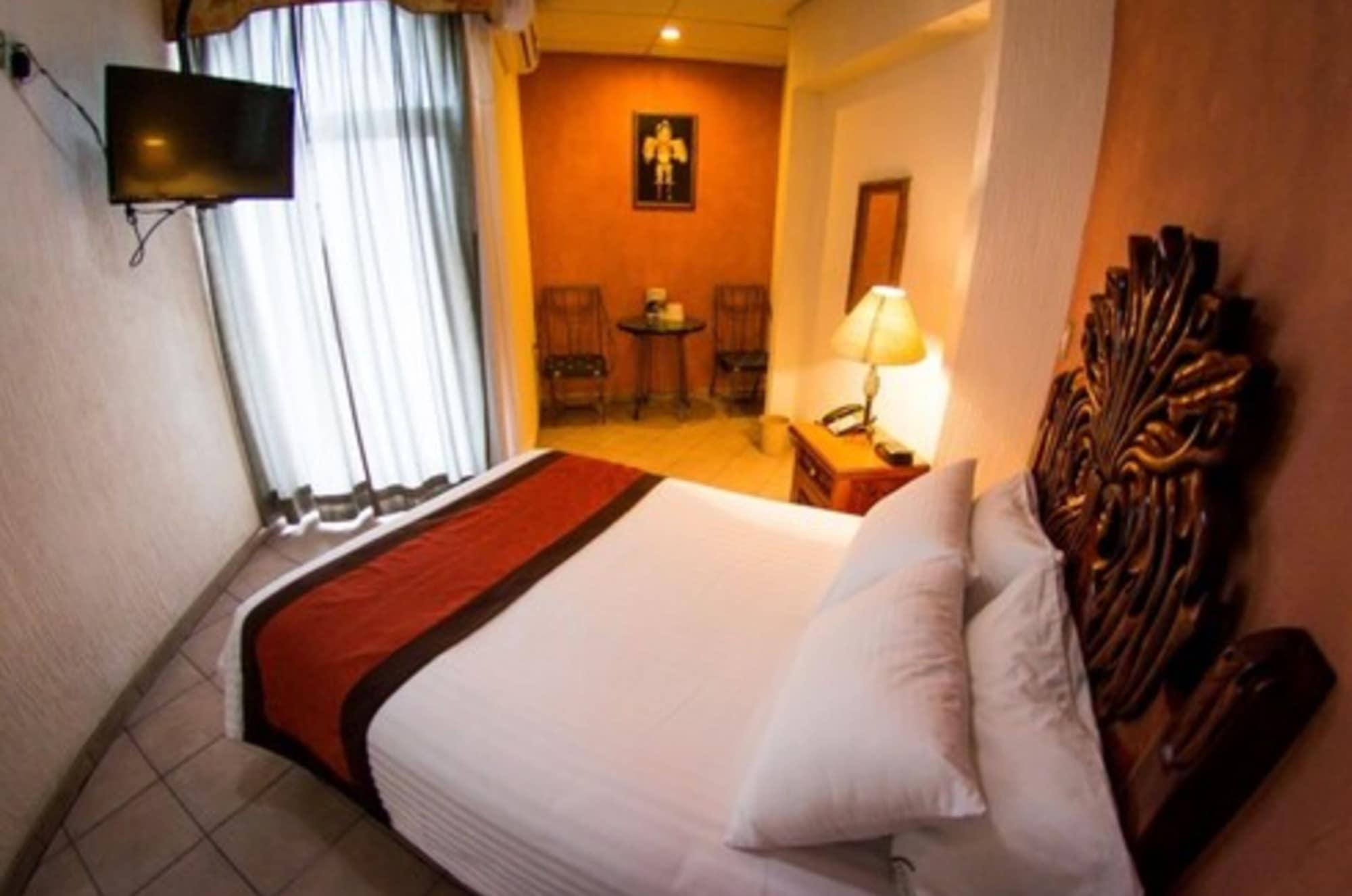 Hotel Real Azteca Boulevard Leon Ngoại thất bức ảnh