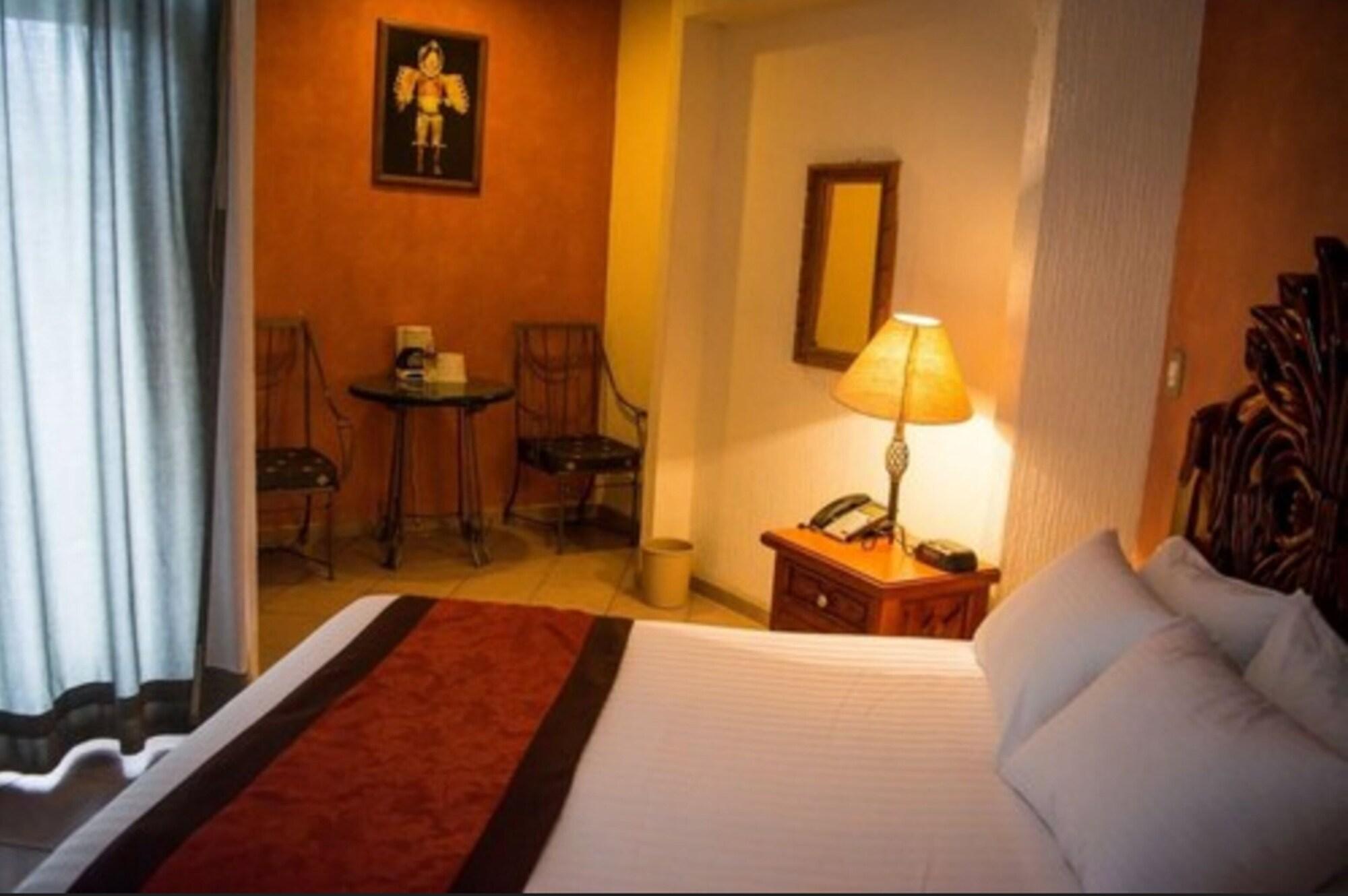 Hotel Real Azteca Boulevard Leon Ngoại thất bức ảnh