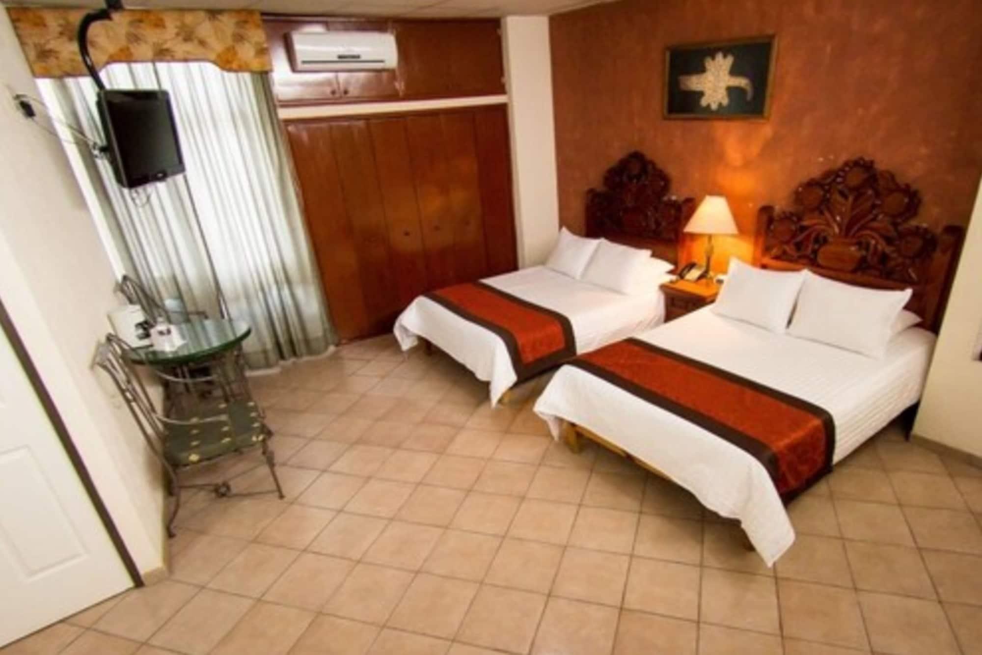 Hotel Real Azteca Boulevard Leon Ngoại thất bức ảnh