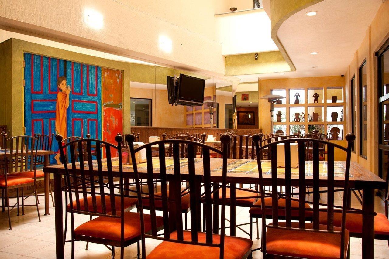 Hotel Real Azteca Boulevard Leon Ngoại thất bức ảnh